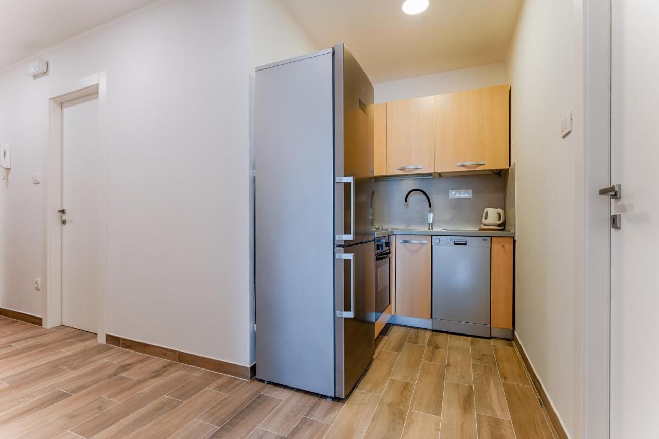 Two Bedroom Apartment Paris Рийека Екстериор снимка